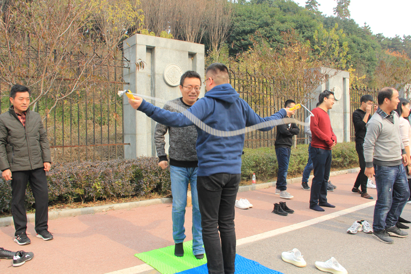 指壓板.jpg 指壓板.jpg